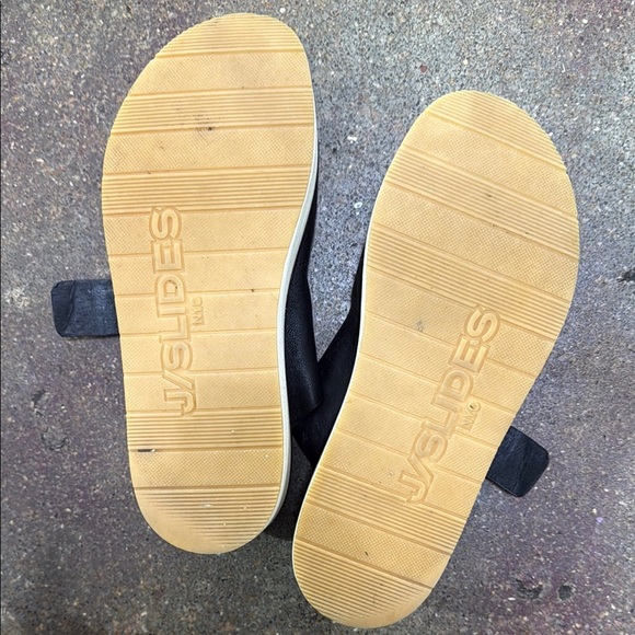 J/Slides Black Leather platform Sandals with Silver Buckles - Picture 4 of 5